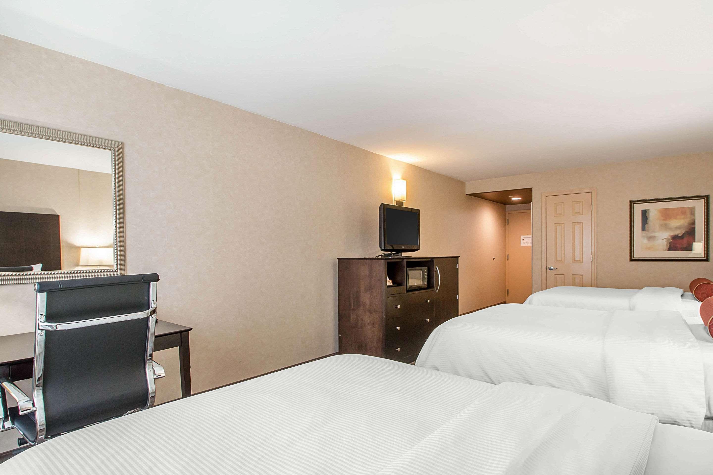 Clarion Inn Elmhurst - Oak Brook Near I-88, I-290, I-294 Luaran gambar